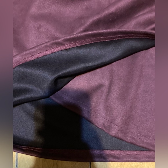 NWT Ladies Size Small SHEIN Bae Burgundy Lined Skirt - Picture 13 of 13